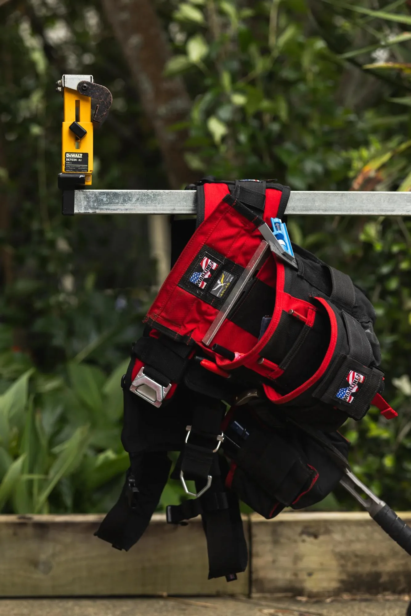 Martinez Padded Tool Belt - Black & Red - 2XL - Image 4